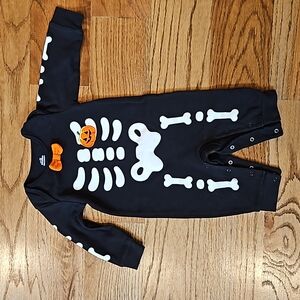 Halloween Glow in The Dark Skeleton Outfit, Size 6-9 Month